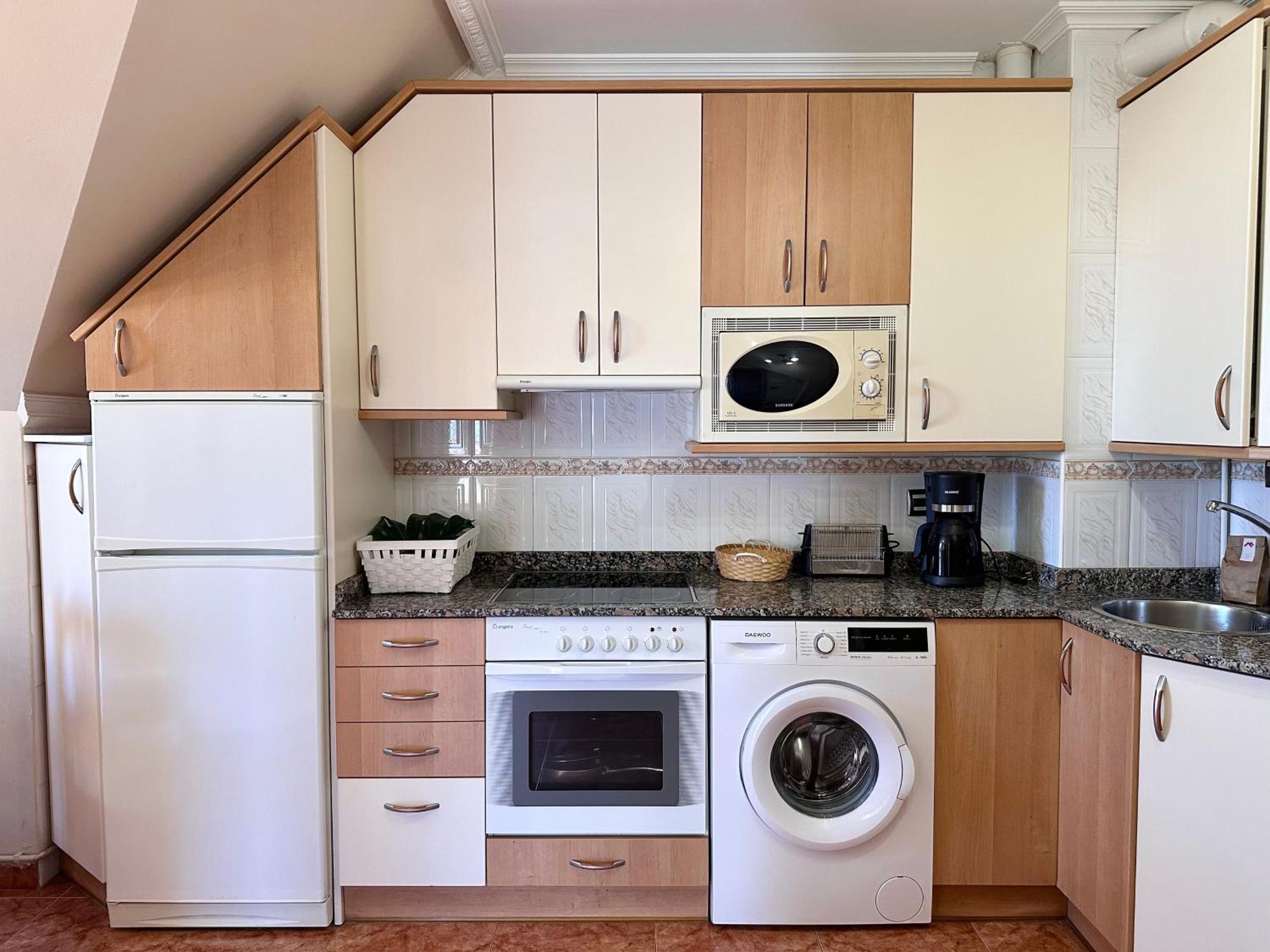 Apartamentos Pineda 诺哈 外观 照片