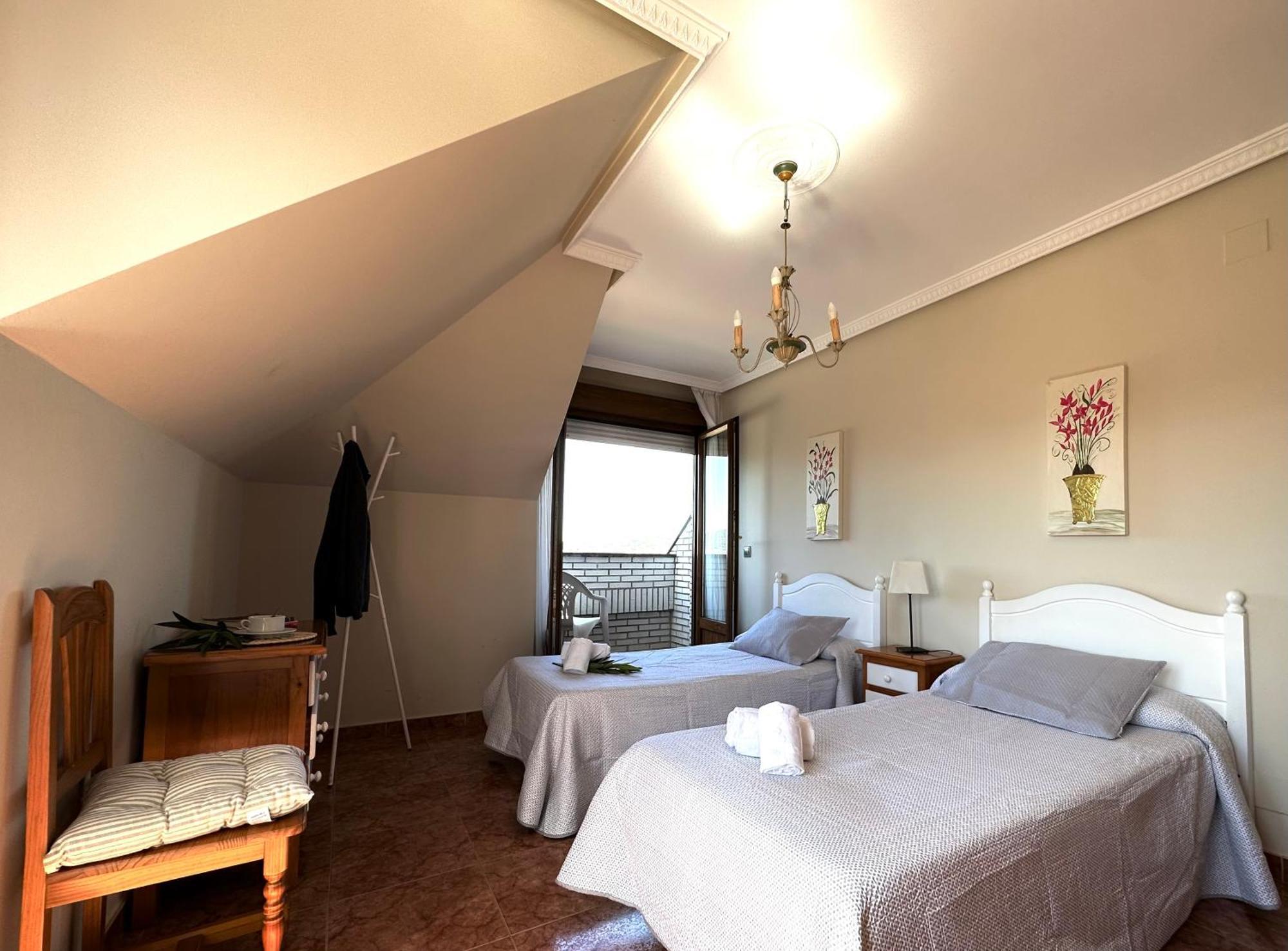 Apartamentos Pineda 诺哈 外观 照片