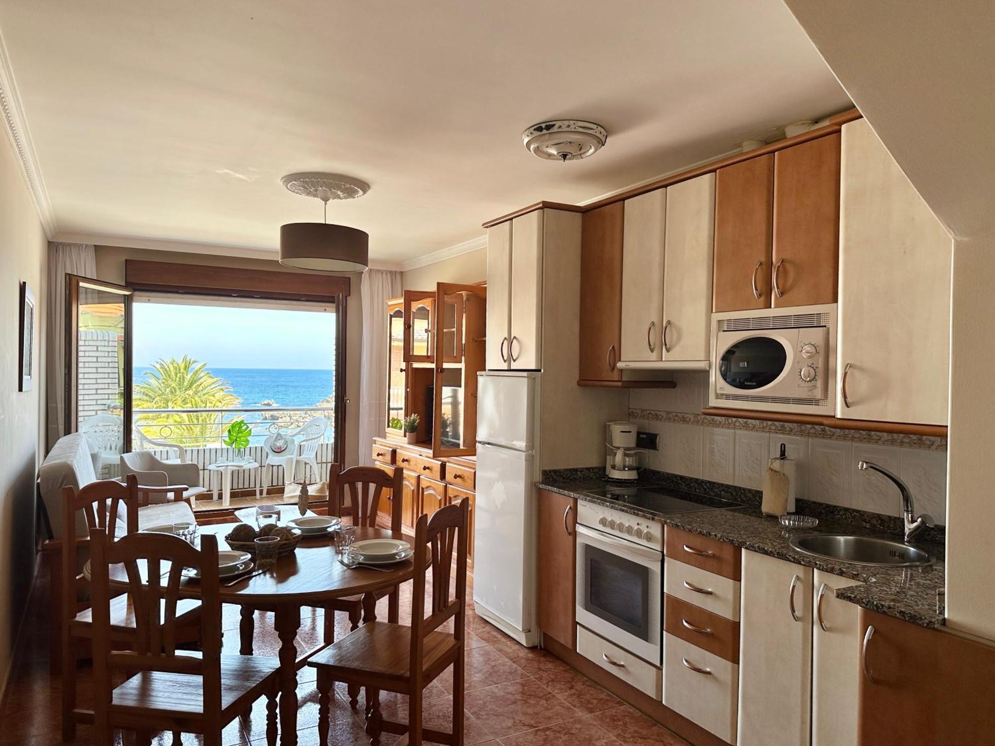 Apartamentos Pineda 诺哈 外观 照片