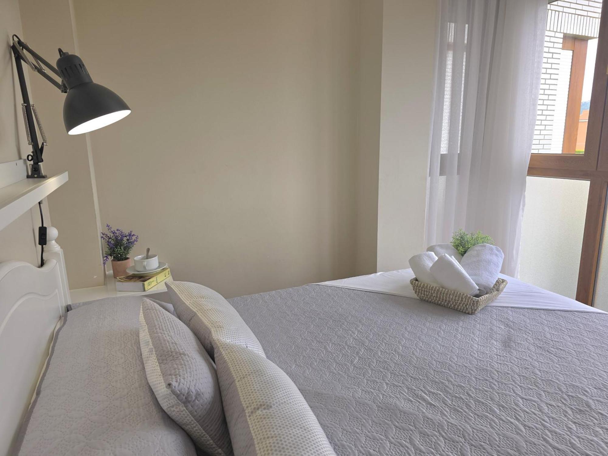Apartamentos Pineda 诺哈 外观 照片