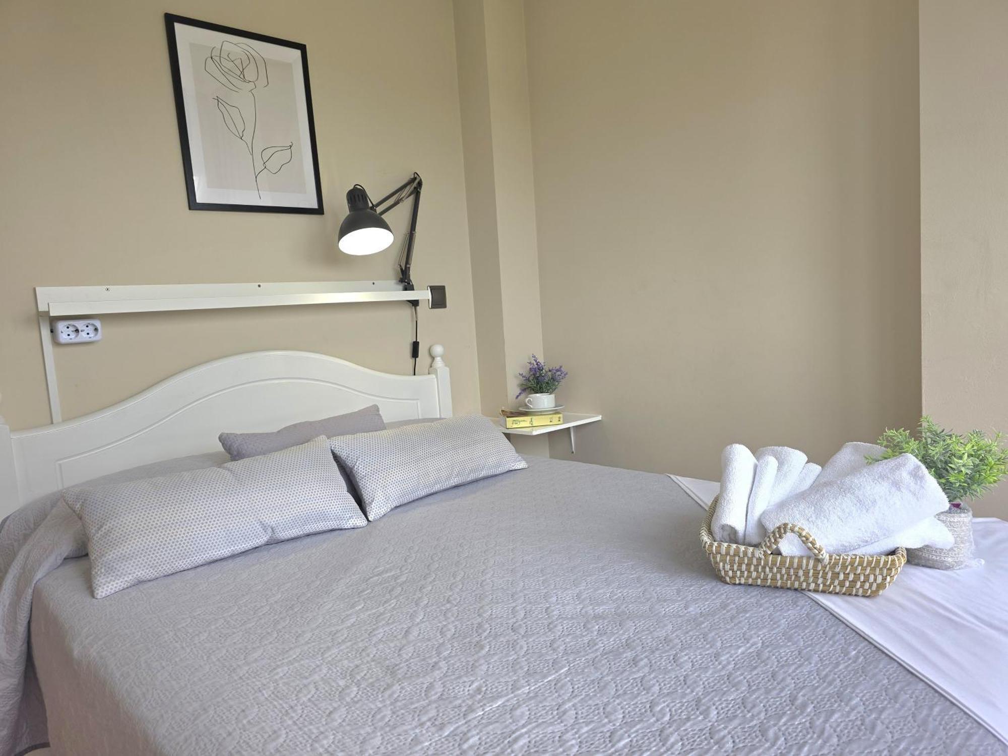 Apartamentos Pineda 诺哈 外观 照片